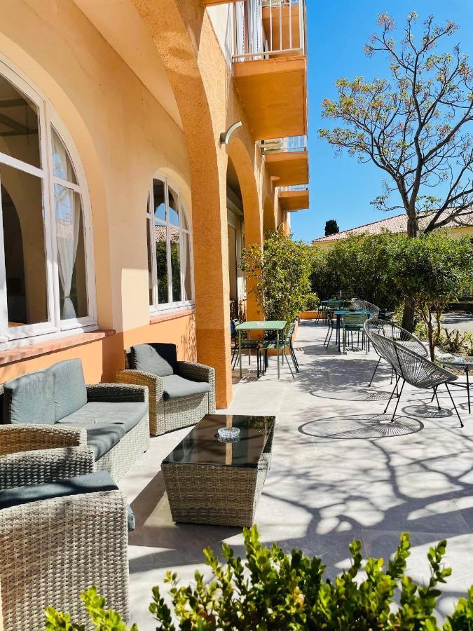 Hotel Les Arbousiers Calvi  Exteriör bild